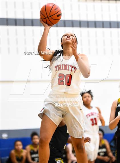 Thumbnail 3 in Abilene vs Trinity (Southwest Autogroup Lady Roo Christmas Classic) photogallery.