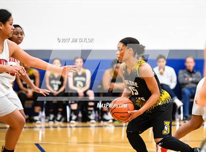 Thumbnail 2 in Abilene vs Trinity (Southwest Autogroup Lady Roo Christmas Classic) photogallery.