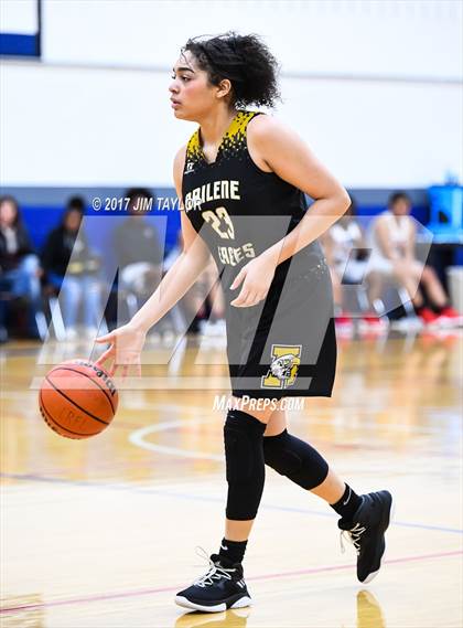 Thumbnail 1 in Abilene vs Trinity (Southwest Autogroup Lady Roo Christmas Classic) photogallery.