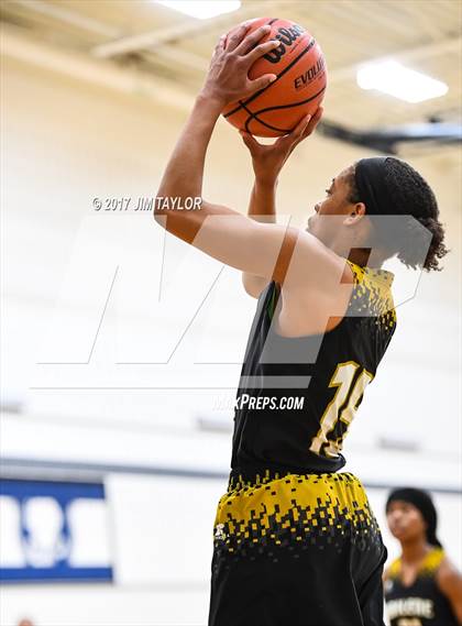 Thumbnail 2 in Abilene vs Trinity (Southwest Autogroup Lady Roo Christmas Classic) photogallery.