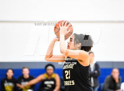 Thumbnail 2 in Abilene vs Trinity (Southwest Autogroup Lady Roo Christmas Classic) photogallery.