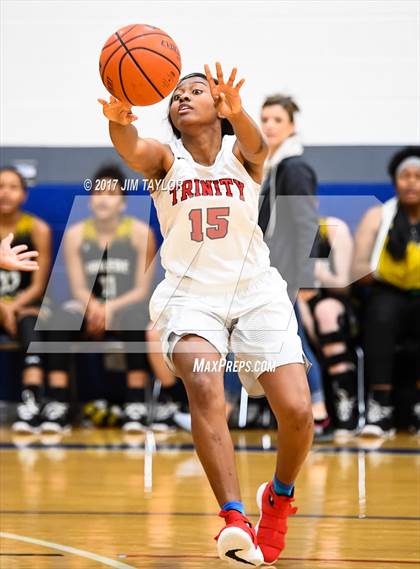 Thumbnail 3 in Abilene vs Trinity (Southwest Autogroup Lady Roo Christmas Classic) photogallery.