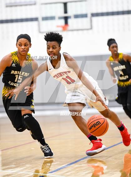 Thumbnail 2 in Abilene vs Trinity (Southwest Autogroup Lady Roo Christmas Classic) photogallery.