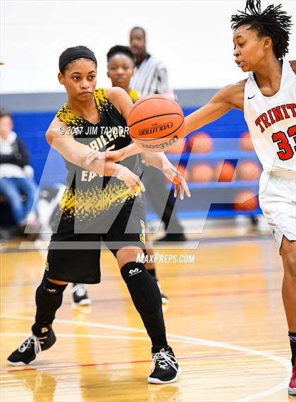 Thumbnail 1 in Abilene vs Trinity (Southwest Autogroup Lady Roo Christmas Classic) photogallery.