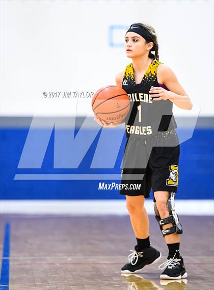 Thumbnail 2 in Abilene vs Trinity (Southwest Autogroup Lady Roo Christmas Classic) photogallery.