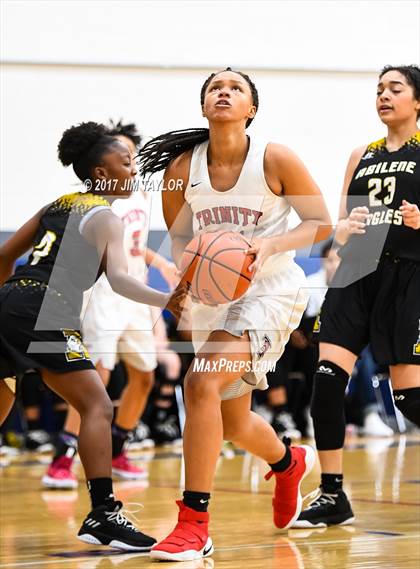 Thumbnail 3 in Abilene vs Trinity (Southwest Autogroup Lady Roo Christmas Classic) photogallery.