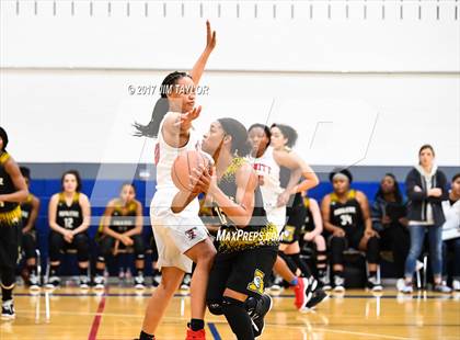 Thumbnail 2 in Abilene vs Trinity (Southwest Autogroup Lady Roo Christmas Classic) photogallery.