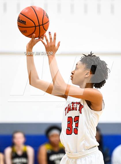 Thumbnail 3 in Abilene vs Trinity (Southwest Autogroup Lady Roo Christmas Classic) photogallery.