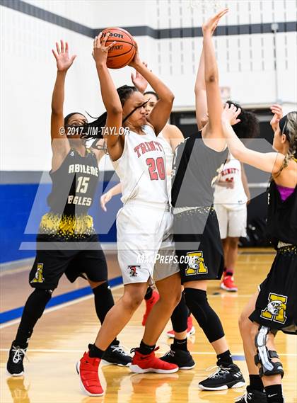 Thumbnail 2 in Abilene vs Trinity (Southwest Autogroup Lady Roo Christmas Classic) photogallery.
