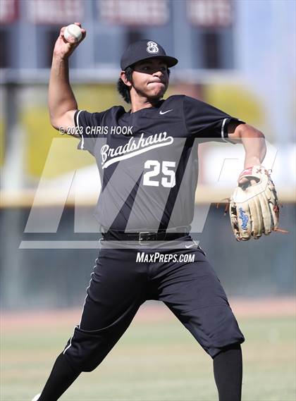Thumbnail 1 in Bradshaw Mountain @ Salpointe Catholic photogallery.