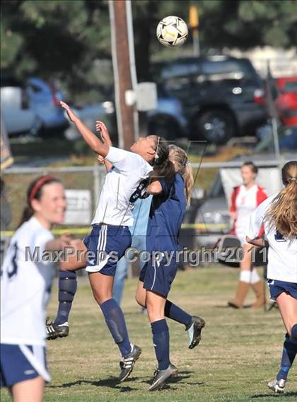 Thumbnail 3 in Punahou vs Newport Harbor (Excalibur) photogallery.