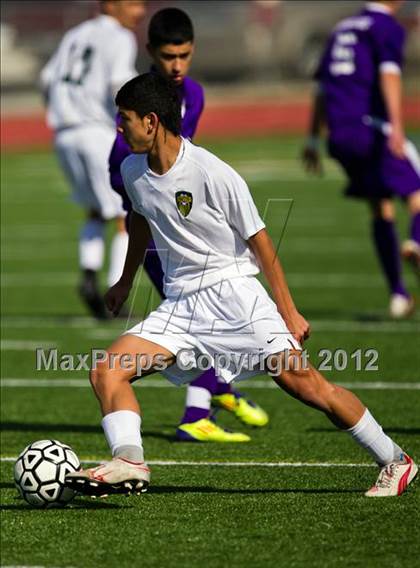 Thumbnail 2 in Sharpstown vs Ball (Friendswood Invitational) photogallery.
