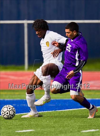 Thumbnail 3 in Sharpstown vs Ball (Friendswood Invitational) photogallery.