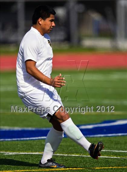 Thumbnail 2 in Sharpstown vs Ball (Friendswood Invitational) photogallery.