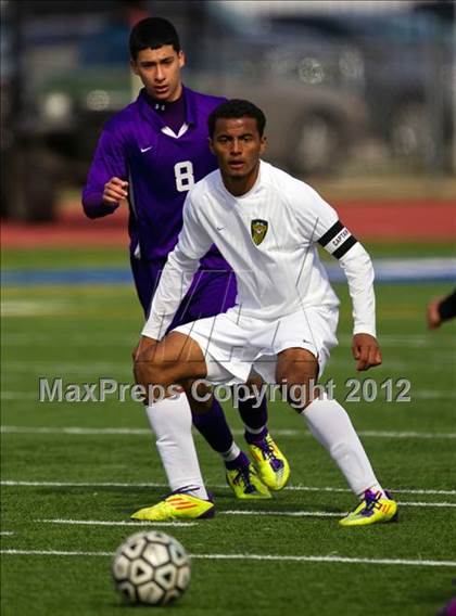 Thumbnail 2 in Sharpstown vs Ball (Friendswood Invitational) photogallery.