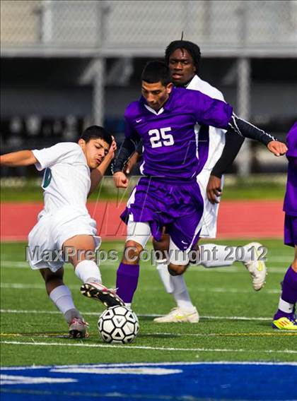 Thumbnail 2 in Sharpstown vs Ball (Friendswood Invitational) photogallery.
