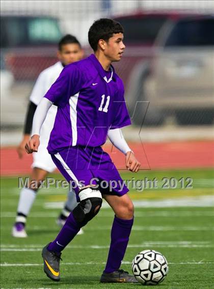 Thumbnail 3 in Sharpstown vs Ball (Friendswood Invitational) photogallery.