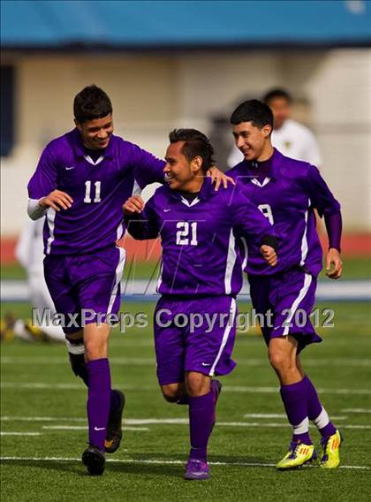 Thumbnail 1 in Sharpstown vs Ball (Friendswood Invitational) photogallery.