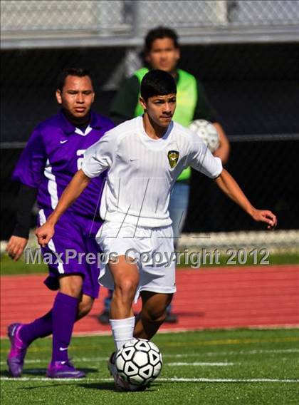 Thumbnail 1 in Sharpstown vs Ball (Friendswood Invitational) photogallery.