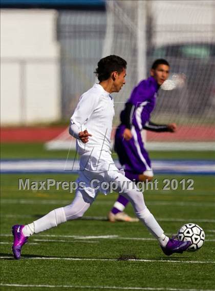 Thumbnail 3 in Sharpstown vs Ball (Friendswood Invitational) photogallery.