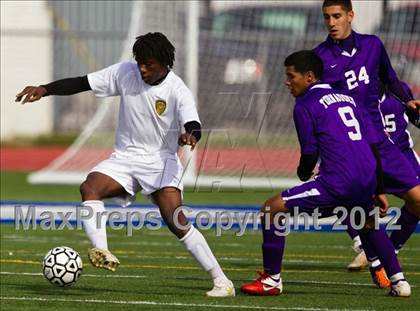 Thumbnail 3 in Sharpstown vs Ball (Friendswood Invitational) photogallery.