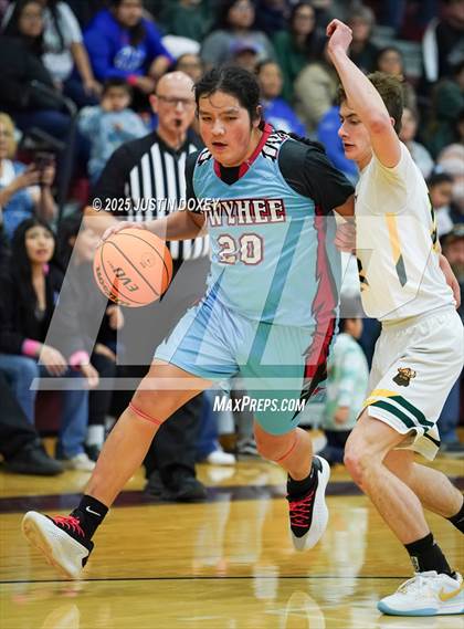 Thumbnail 3 in Eureka vs. Owyhee (NIAA 1A East League Final) photogallery.