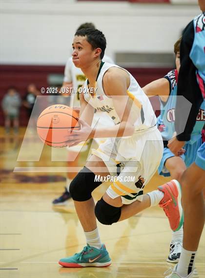 Thumbnail 2 in Eureka vs. Owyhee (NIAA 1A East League Final) photogallery.
