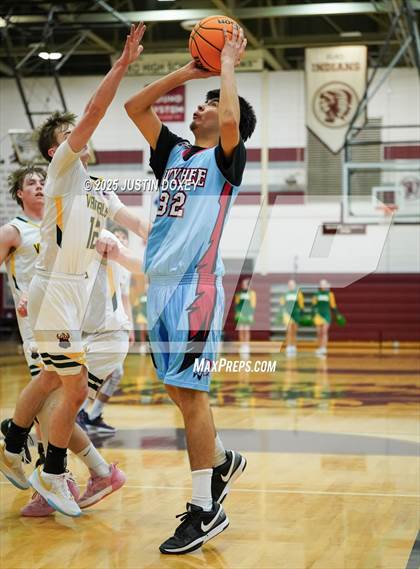 Thumbnail 3 in Eureka vs. Owyhee (NIAA 1A East League Final) photogallery.