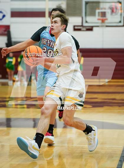 Thumbnail 3 in Eureka vs. Owyhee (NIAA 1A East League Final) photogallery.