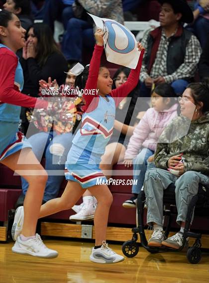 Thumbnail 2 in Eureka vs. Owyhee (NIAA 1A East League Final) photogallery.