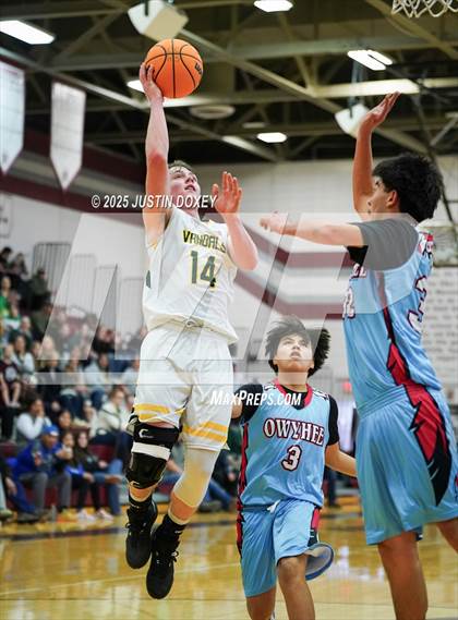 Thumbnail 1 in Eureka vs. Owyhee (NIAA 1A East League Final) photogallery.