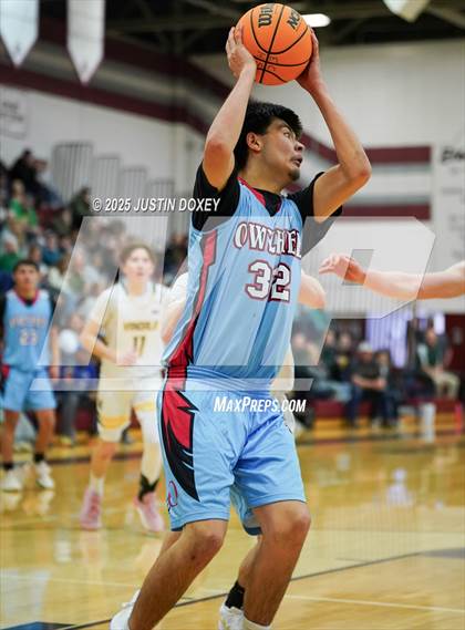 Thumbnail 1 in Eureka vs. Owyhee (NIAA 1A East League Final) photogallery.