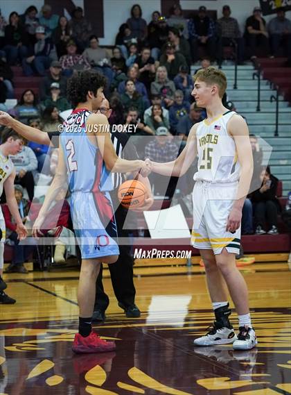 Thumbnail 3 in Eureka vs. Owyhee (NIAA 1A East League Final) photogallery.