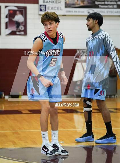 Thumbnail 3 in Eureka vs. Owyhee (NIAA 1A East League Final) photogallery.