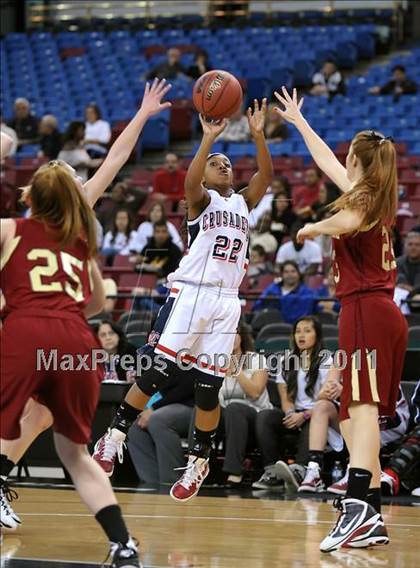 Thumbnail 3 in Calaveras vs. Modesto Christian (CIF SJS D4 Final) photogallery.