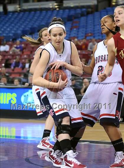 Thumbnail 3 in Calaveras vs. Modesto Christian (CIF SJS D4 Final) photogallery.