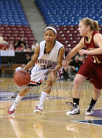 Thumbnail 2 in Calaveras vs. Modesto Christian (CIF SJS D4 Final) photogallery.