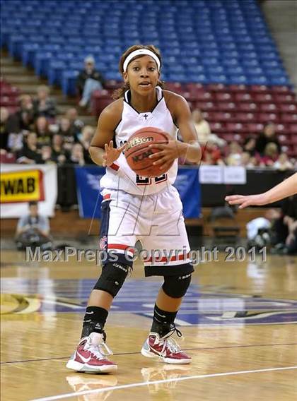 Thumbnail 3 in Calaveras vs. Modesto Christian (CIF SJS D4 Final) photogallery.