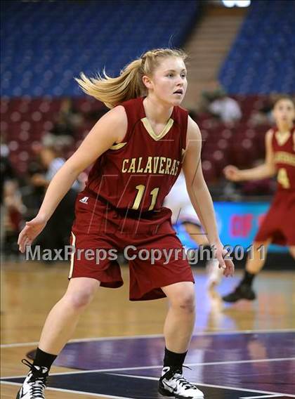Thumbnail 2 in Calaveras vs. Modesto Christian (CIF SJS D4 Final) photogallery.