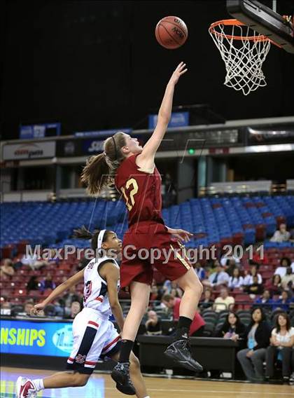 Thumbnail 2 in Calaveras vs. Modesto Christian (CIF SJS D4 Final) photogallery.
