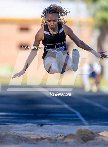 Thumbnail 3 in Coweta Cup photogallery.