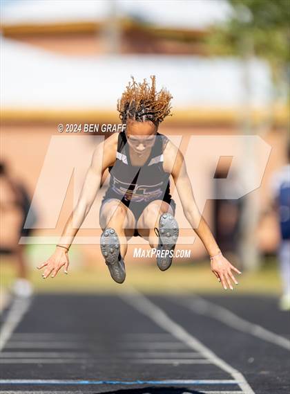 Thumbnail 3 in Coweta Cup photogallery.
