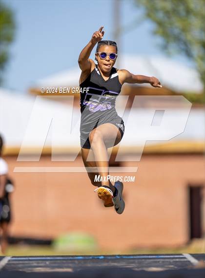 Thumbnail 3 in Coweta Cup photogallery.