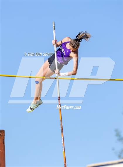 Thumbnail 3 in Coweta Cup photogallery.