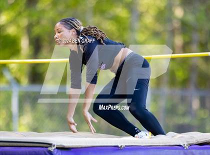 Thumbnail 3 in Coweta Cup photogallery.