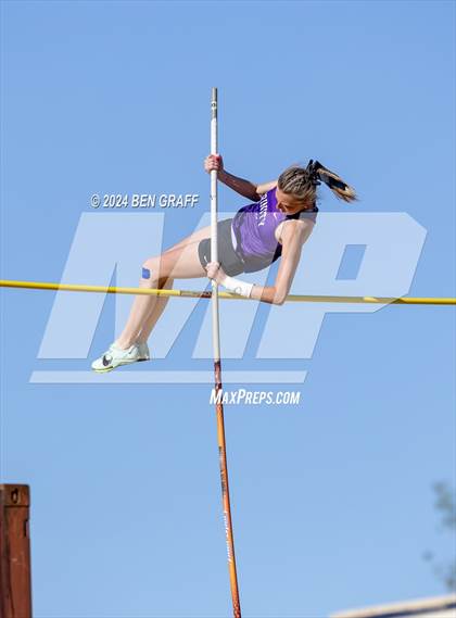 Thumbnail 2 in Coweta Cup photogallery.