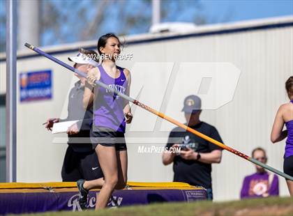 Thumbnail 1 in Coweta Cup photogallery.