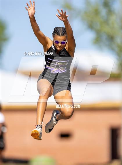 Thumbnail 1 in Coweta Cup photogallery.