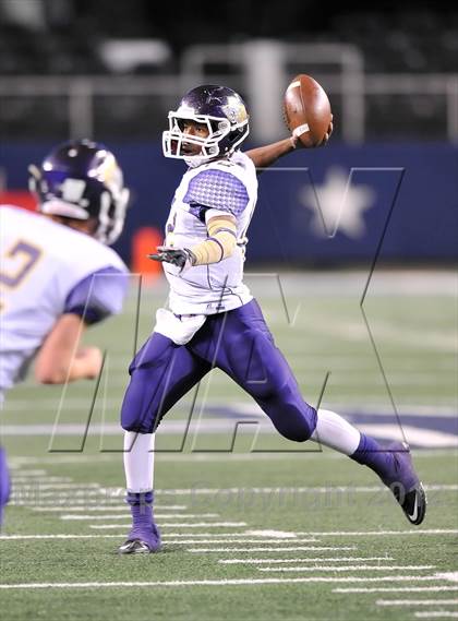 Thumbnail 2 in Mart vs. Stamford (UIL 1A Division 1 Final) photogallery.