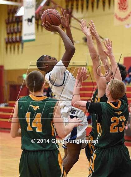 Thumbnail 1 in San Marin vs. Elsie Allen photogallery.